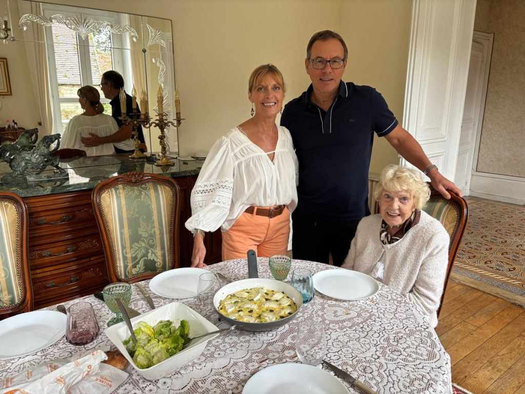 French immersion teacher and host in Mouy Picardie