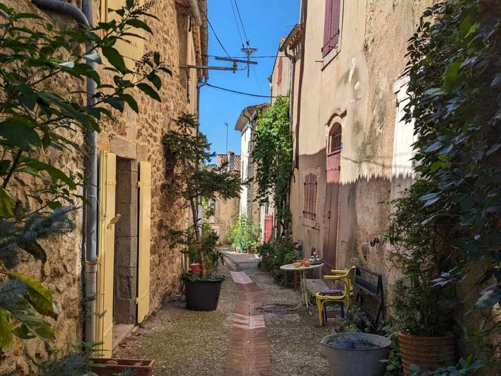 Picture of a stroll in Montolieu in South of France, beautiful village to visit during French immersion program